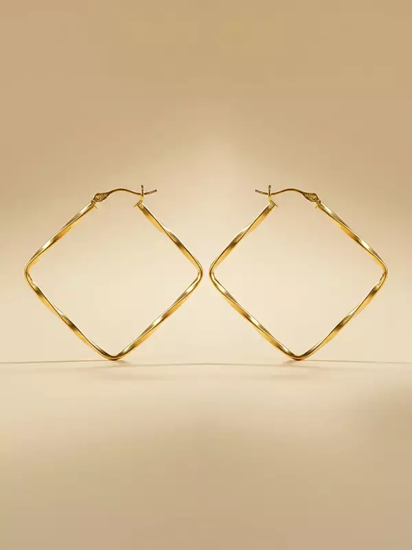 Handcrafted Twisted Rhombus Earrings