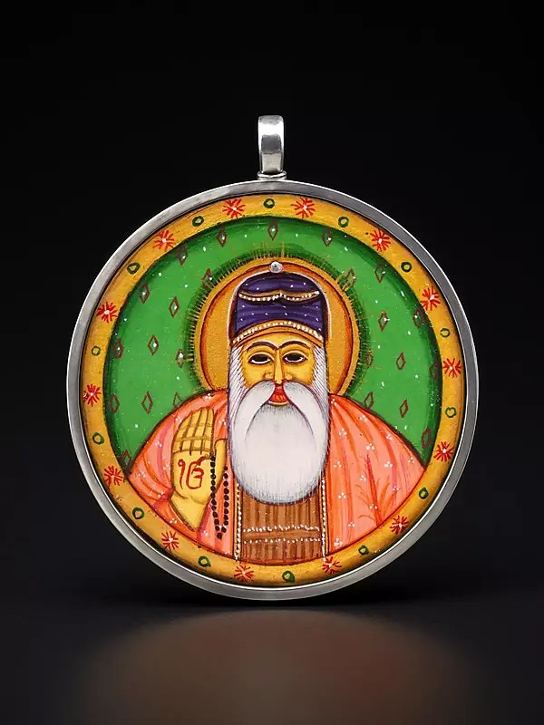 Round Shaped Hand-Painted Shri Guru Nanak Dev Ji Pendant