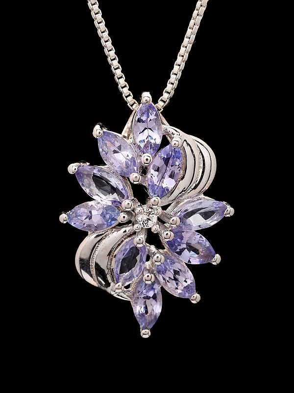 Floral Tanzanite Cluster Pendant with Wave Silver Pattern
