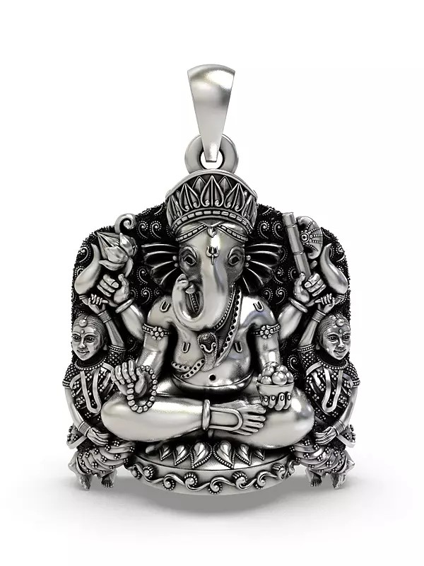 Shree Siddhivinayak Ganapati Pendant