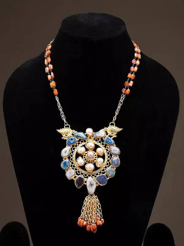 Raw-Cut Style Cabochon Stone-Studded Long Pendant Necklace