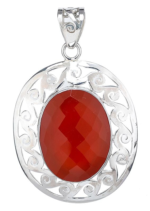 Faceted Carnelian Pendant with Lattice