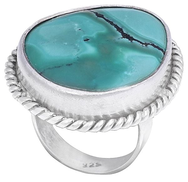 Beautiful Sterling Silver Ring with Turquoise Stone