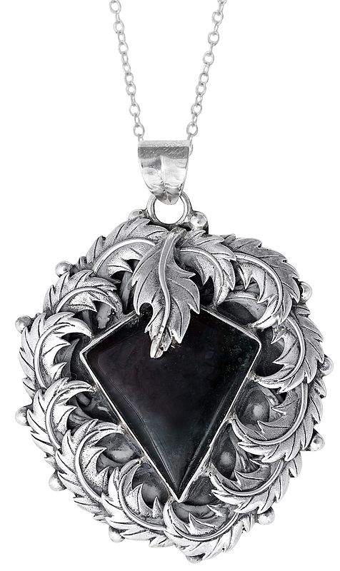 Sterling Silver Leafy Designer Pendant with Agate Stone
