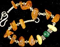 Amber Bracelet with Malachite