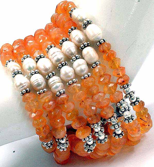 Carnelian Bracelet with Pearls