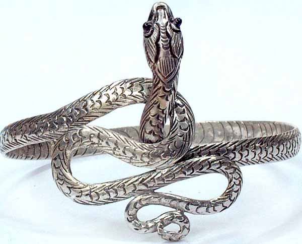 Coiled Serpent Armlet