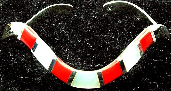Designer Bracelet with Inlay of Coral and Shell