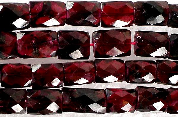 Faceted Garnet Chewing Gum (Chiclets)