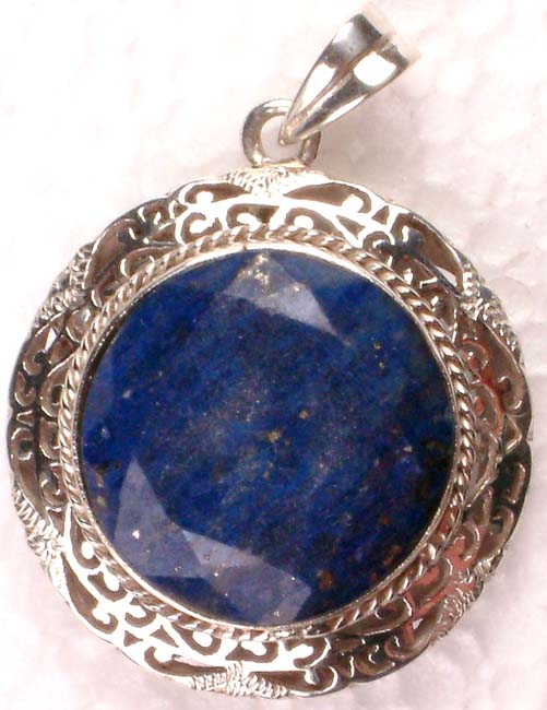 Faceted Lapis Pendant with Jaali Border