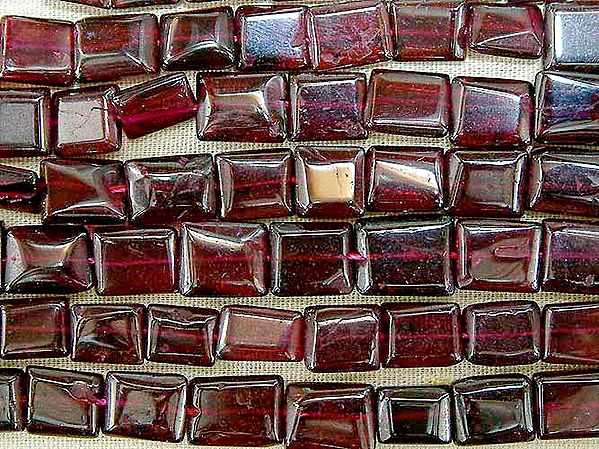 Garnet Chewing Gum (Chiclet)