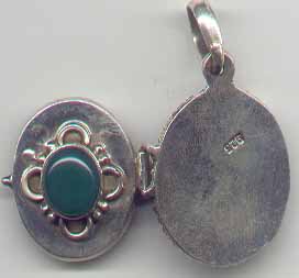 Malachite Poison Box endant