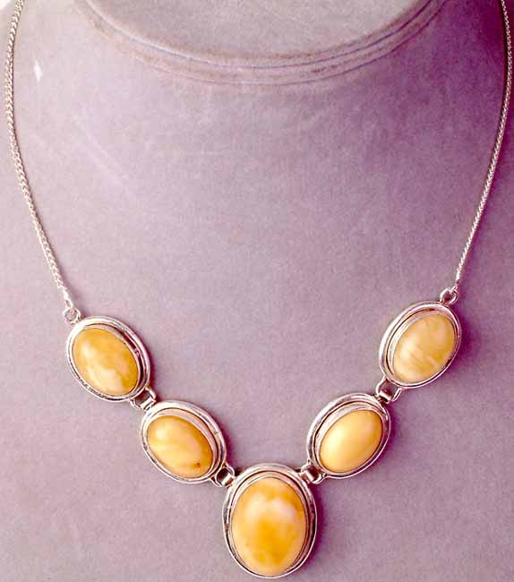 Milky Amber Necklace