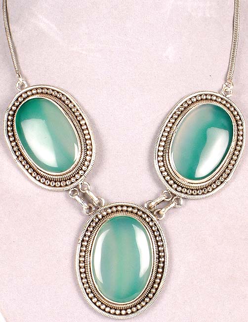 Necklace of Green Onyx