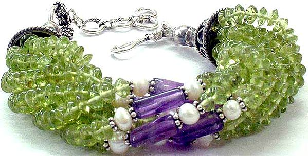 Peridot Bracelet with Amethyst and Pearls