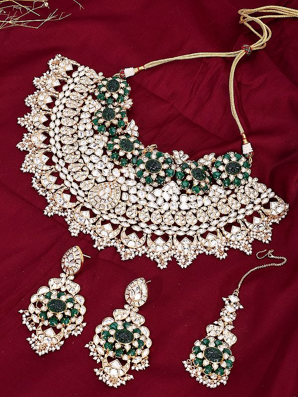 Green Stone Studded Kundan Bridal Choker Necklace Set with Maang Tikka