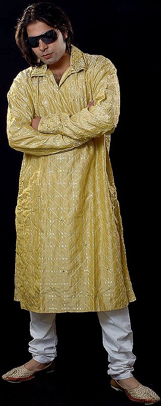 Pear-Green Kurta Set with All-Over Embroidery and Beadwork