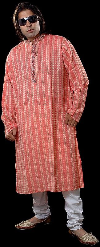 Pink Kurta Set with Threadwork on Neck and All-Over Weave
