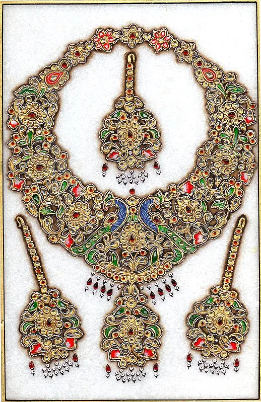 Superfine Embossed Necklace with Earrings