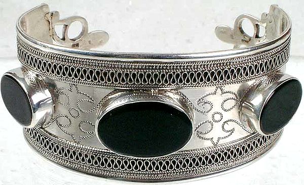 Black Onyx Cuff Bracelet with Filigree Border