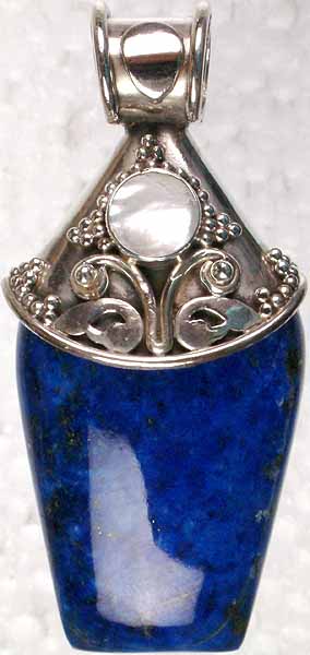 Lapis Lazuli Pendant with Shell