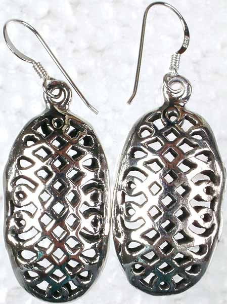 Oval Earrings with See-Through Lattice