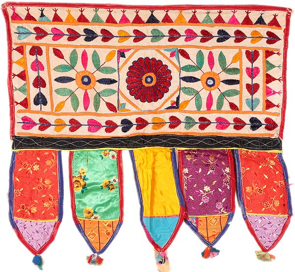 Embroidered Toran for the Doorstep with Mirrors
