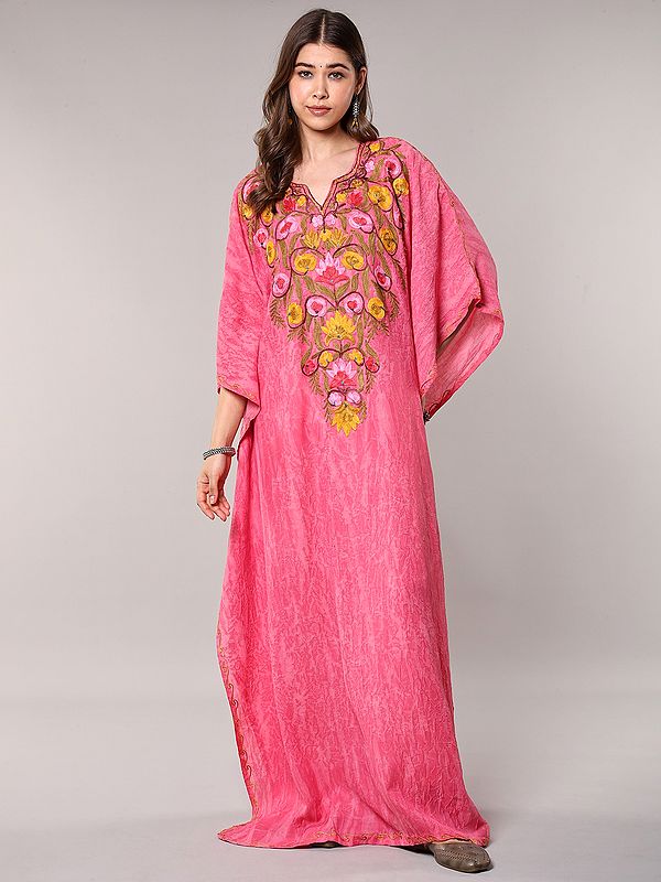 Ari Kaftan from Kashmir with Floral-Embroidery on Neck