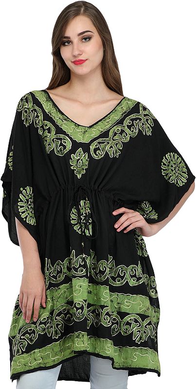 Black Short Batik Kaftan from Kashmir with Thread-Embroidery