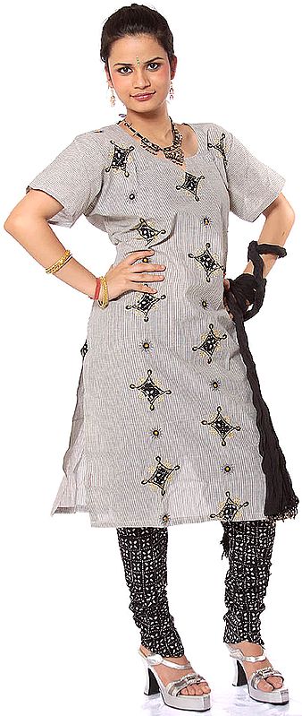 Gray Choodidaar Appliqué Suit with Sequins and Threadwork