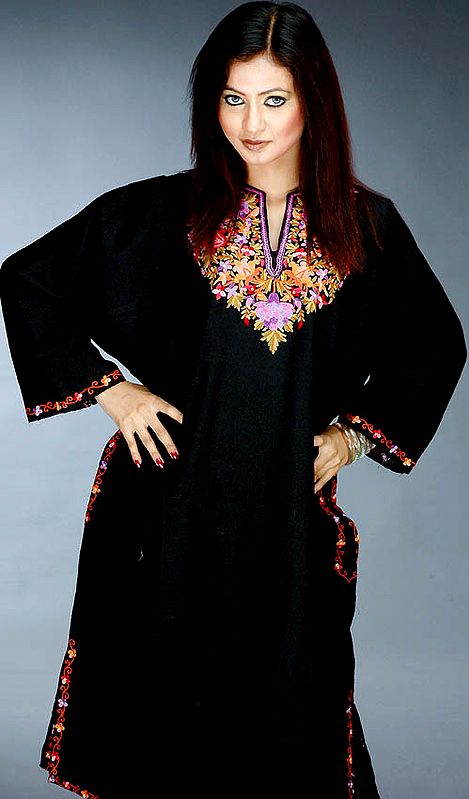Black Kashmiri Phiran with Aari Embroidery