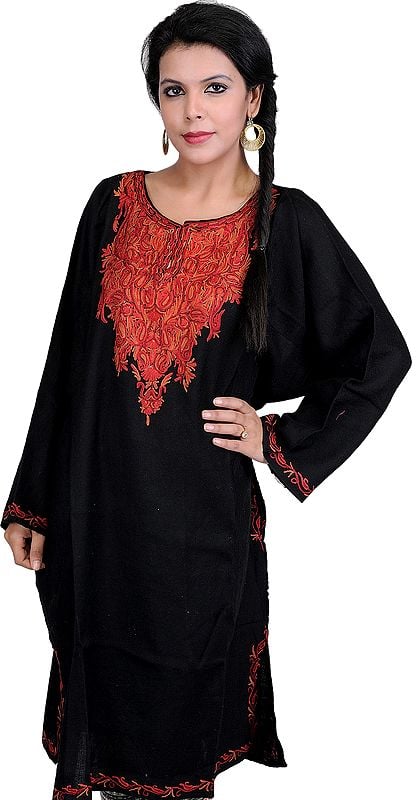 Black Kashmiri Phiran with Hand Embroidery on Neck