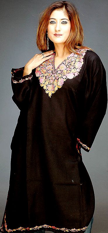 Black Raffle Phiran with Embroidery on Neck and Border