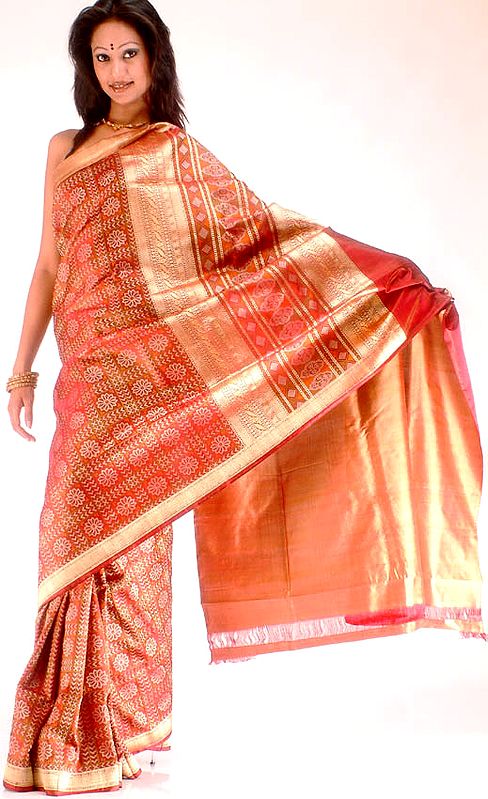 Bridal Banarasi Sari with Zari Thread Weave