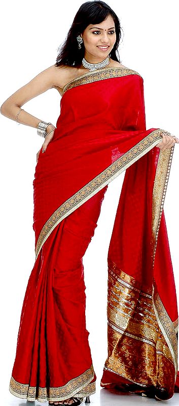 Burgundy Jamdani Katan Sari with Dense Floral Weave on Pallu and Border