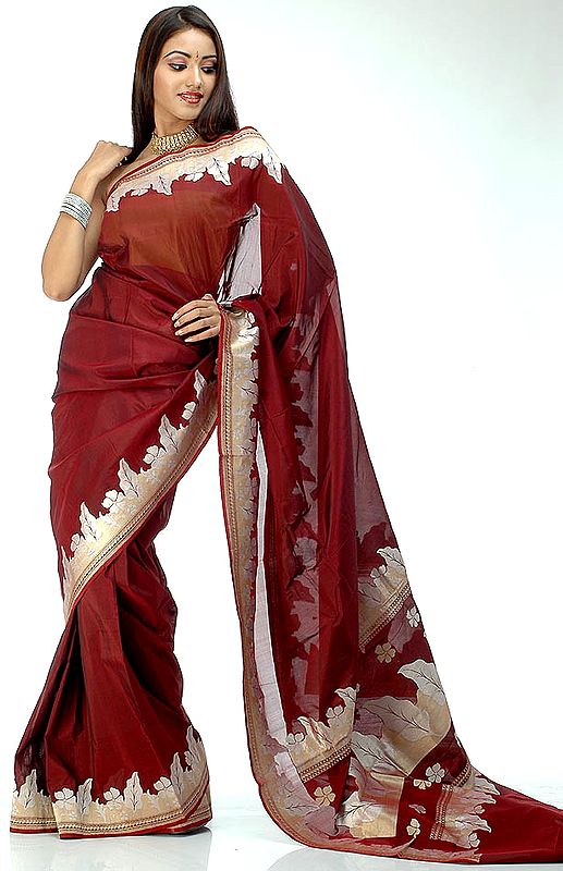 Handwoven Maroon Valkalam Sari with Golden Thread Weave