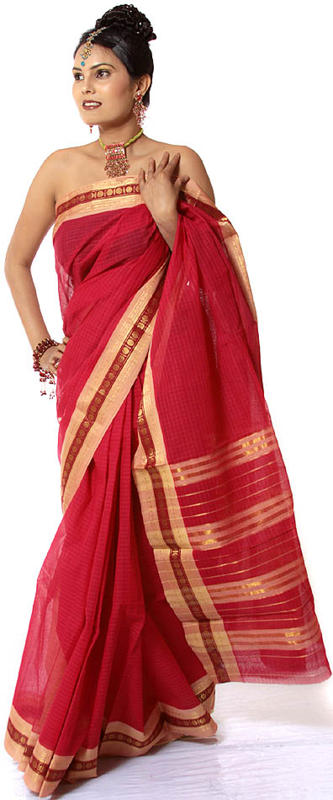 Magenta Narayanpet Sari with Fine Checks