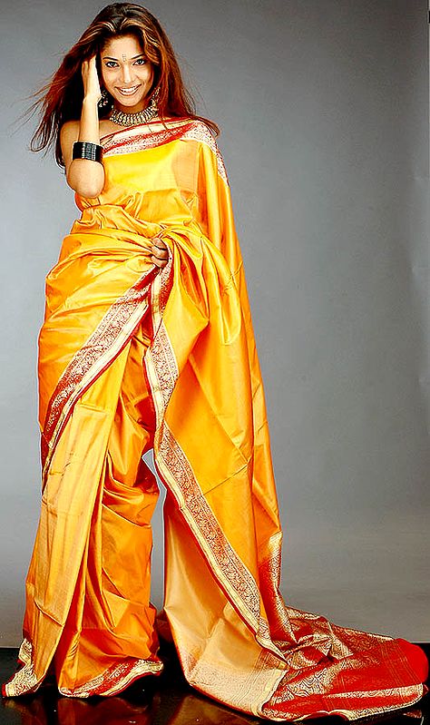 Pale-Golden Valkalam Sari with Golden Thread Weave