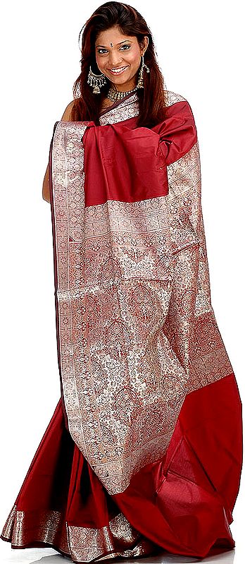 Plain Maroon Sari from Banaras with Thread Weave on Border and Pallu