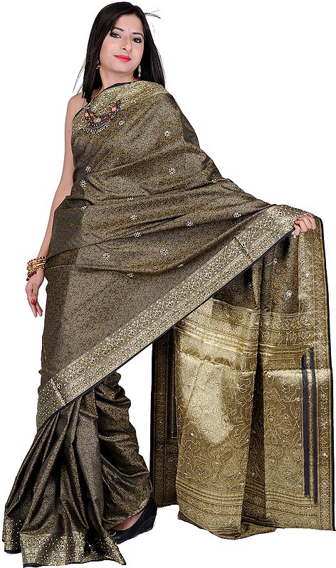 Tanchoi Sari from Banaras with Golden Thread Weave and Embroidered Bootis