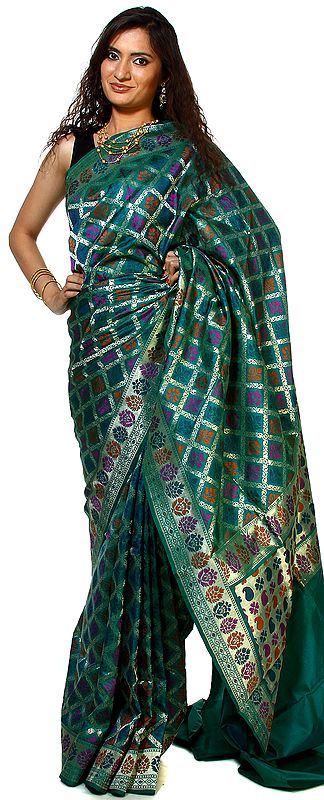 Tropical-Green Banarasi Sari with All-Over Woven Floral Leaves and Brocaded Aanchal