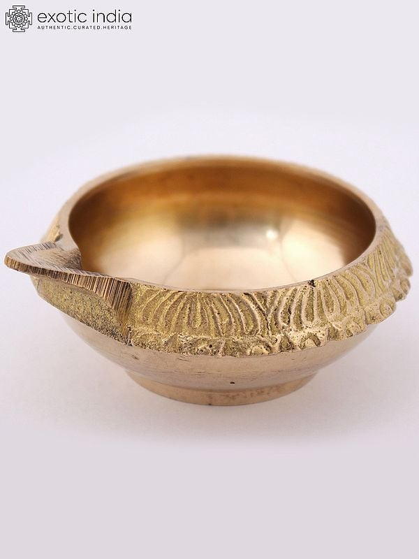 Brass Kubera Vilakku (Multiple Sizes)