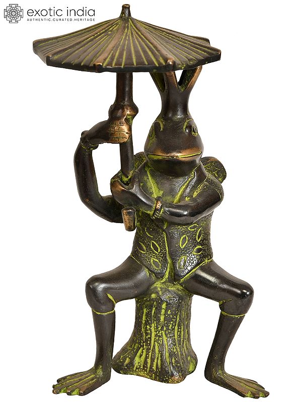 8" Frog with Umbrella In Brass