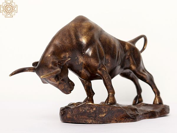 13'' Attacking Angry Bull | Home Decor