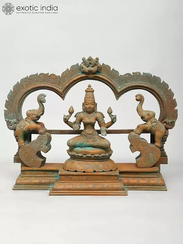 19" Goddess Gajalakshmi with Kirtimukha Arch | Madhuchista Vidhana (Lost-Wax) | Panchaloha Bronze from Swamimalai