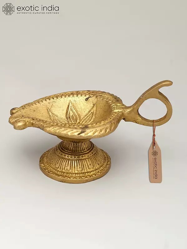 4" Leaf Design Puja Diya in Brass | Handmade | Made in India