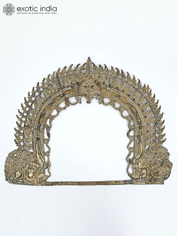 31" Large Wall Hanging Kirtimukha Prabhavali in Brass