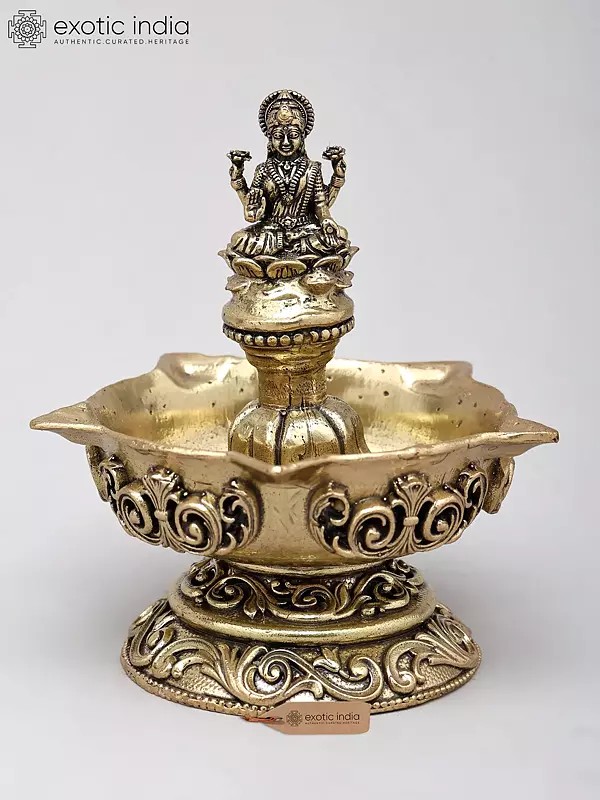 3" Small Superfine Goddess Lakshmi Lamp in Brass