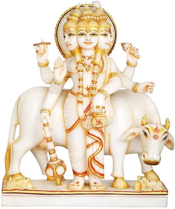 Trimukhi And Shashabhujadhari Lord Dattatreya