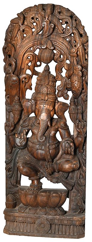 Dancing Ganesha on Lotus (Large Size)
